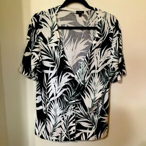 TALBOTS Black & White Leaf Print Women's Top